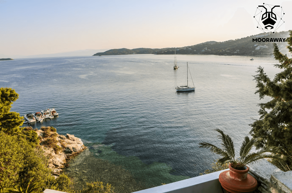 Движение судов в обе стороны приостановлено в Босфорском проливе